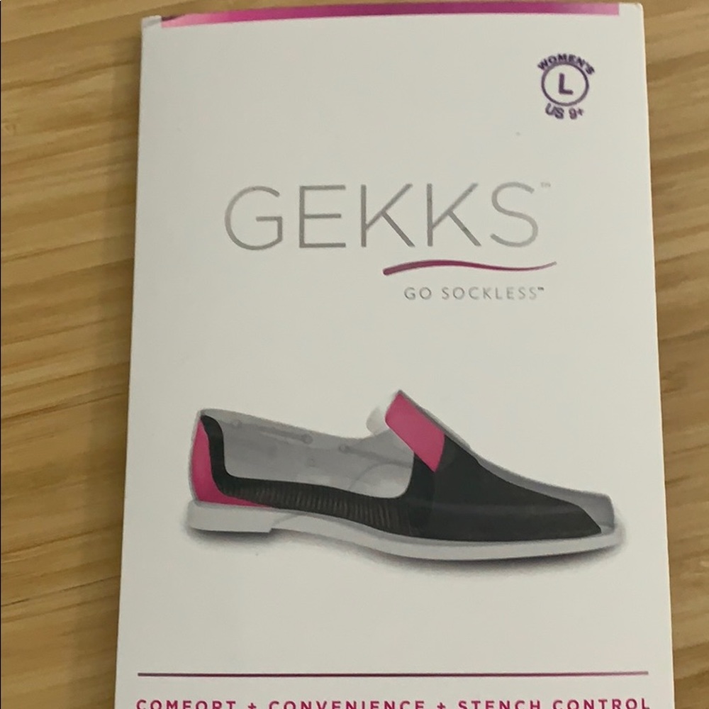 NWT Gekks size Large